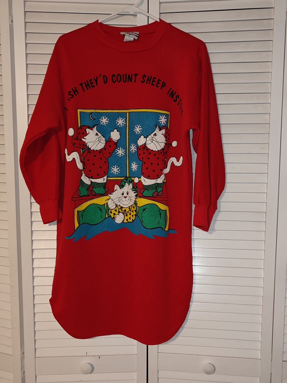 Vintage 80's Red Long-sleeved Nightshirt Dress Cats Graphic One Size